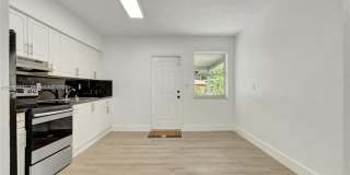 1340 NW 102nd St Gallery 3