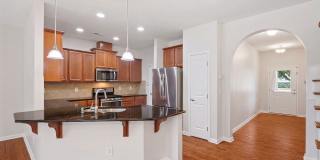 Beautiful 3 Bedroom Townhome in Thompson Ridge – Prime Durham Location! Gallery 8