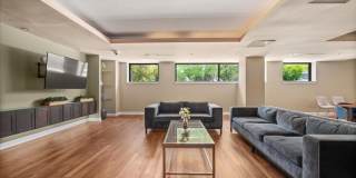 2111 Wisconsin Avenue NW, Unit 319 Gallery 25