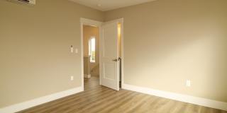 Your Bend Retreat: Spacious End Unit Townhouse with Pilot Butte Views Gallery 6