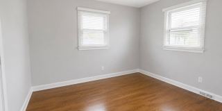 11447 S Natoma Avenue Gallery 7