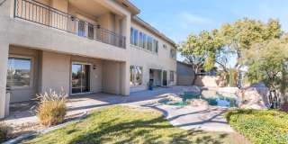 Queensridge Beauty - 5 bedroom on a 1/4+ acre lot Gallery 26