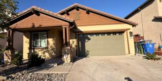 Beautifully maintained 4-bedroom, 3-bath, 2,335 sq ft in Folsom Gallery 1