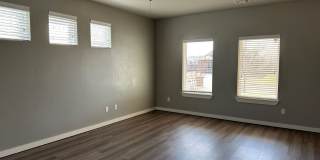 3 Bed 2 Bath 2 Car Garage in  Plaza Towers Neighborhood! Don't Miss This Gem! Gallery 11