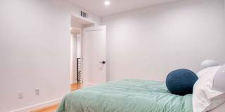 2333 1/2 Langdale Avenue Gallery 5