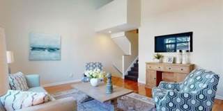 Allston Townhouse 5 Bed / 2.5 Bath – 3 Parking Spaces – 9/1 Gallery 1