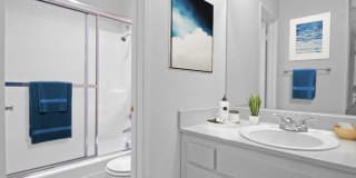 Bloom Beverly Hills Gallery 5