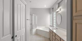 15704 W Sentinel Drive Gallery 11