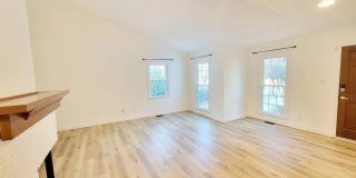 Charming 2BR House in Raleigh Gallery 11