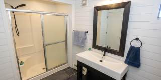 17 George Road Gallery 27