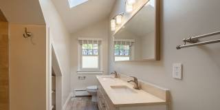 Charming, Renovated Bungalow in NW DC Tenley Area Gallery 27