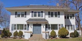 Fully Furnished! Gallery 13