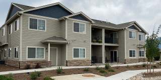 Spring Creek Townhomes Gallery 35