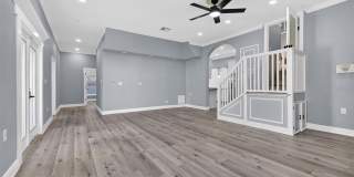 2835 W SHELTON AVENUE Gallery 18