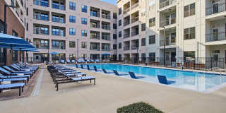 AMLI Brookhaven Apartments Gallery 18