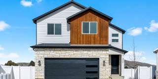 Golf Course Living with Incredible Views and Finished Basement Gallery 1