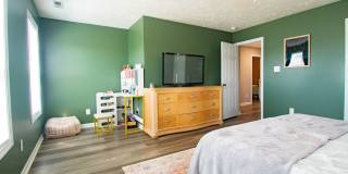 3 Bedroom 2.5 Bathroom with Large Fence Yard Gallery 19
