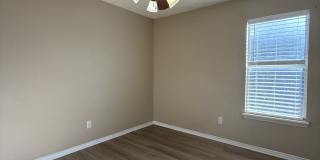 2523 110th Street Gallery 11