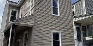 2 Bedroom, 1 Bath Townhome in trendy Lawrenceville. Convenient! Gallery 19