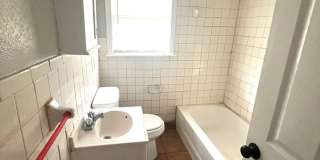 Renovated house in quite Neighborhood Gallery 7