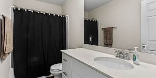 6602 Turnpike Gallery 9
