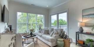 Vickers Roswell Gallery 12