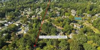 Room in 2 Bedroom Home at Wedgewood Dr Gallery 13