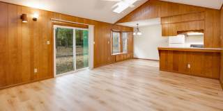 AUGUST PRE-LEASE! 3 bed, 2 bath home in Eastgate! Gallery 5
