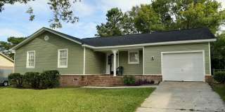 3 Bedroom 2 Bath Ranch Home in the College Park Subdivision. Gallery 1