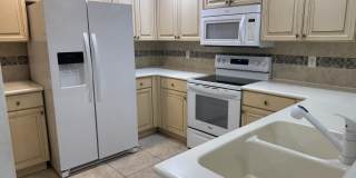 3472 Commodore Court Gallery 13