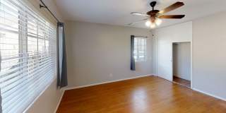 5 Bed / 3 Bath on Rockford Dr (Large Rooms & Backyard) – Walk to Campus!! Gallery 13