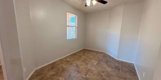 *NEW* Custom Paint/*NO* Carpet 3 BD/2 Bath Spacious Surprise Home! Gallery 6