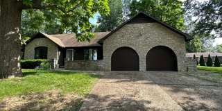 Single family home available to rent, located on Quincy's East Side. Gallery 1
