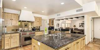 1063 N BOULDER Drive Gallery 8