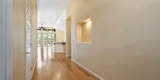 Beautiful Eagle Crest Home with Stunning Views and High-End Features! Beautiful Eagle Crest Home with Stunning Views and High-End Features! Gallery 3