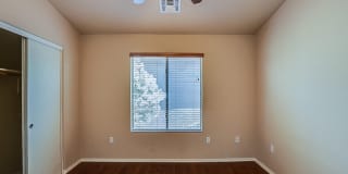 2150 East Bell Road Gallery 12