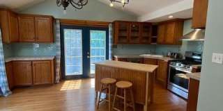 190 Oakwood Avenue Gallery 1