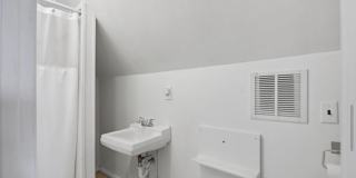 288 Morton Ave Gallery 4