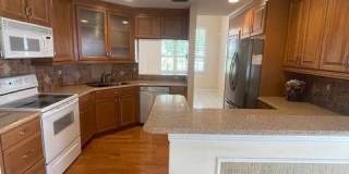 1328 Bayview Circle Gallery 13