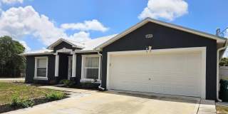4855 Balfern Street Gallery 4