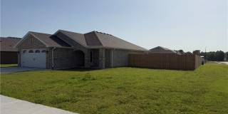 3708 N Wiley Drive Gallery 1