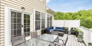 12371 Exchange Row Gallery 30