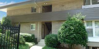 Spacious Condo in Prime Sandy Springs Location – Gated Community with Pool! Gallery 1