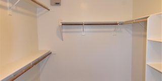 9430 W ELM Street Gallery 27