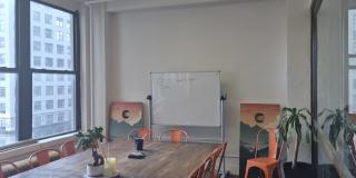 260 W 35th St Gallery 3