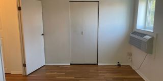 Gross Street Gallery 58