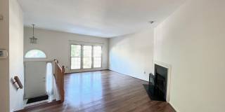 2134 KINGS GARDEN Way Gallery 4