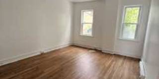 128 Lower Oak St Gallery 9