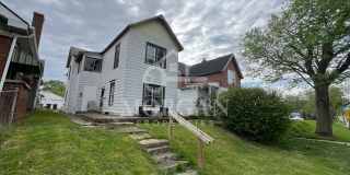 1712 Main StreetUpper Unit Gallery 1