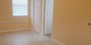 17104 SW 95th Ter Gallery 2